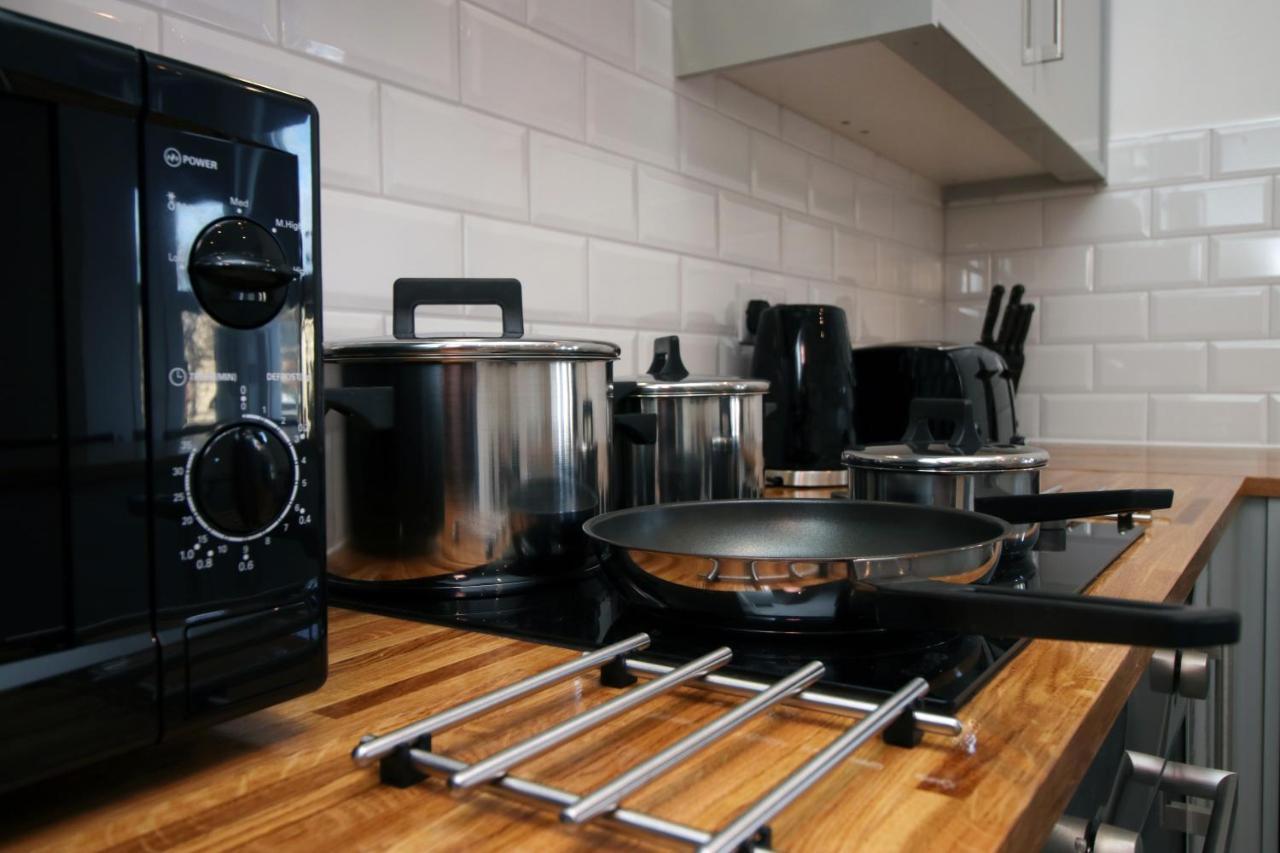 No 49 City Apartments, Perfect For Business And Leisure Stays, 10 Min Drive Into City Centre, Easy Access To Local Transport, 1Br And 2Br Available, Free Parking Кардиф Екстериор снимка