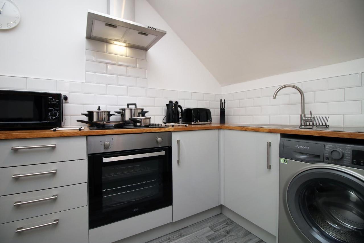 No 49 City Apartments, Perfect For Business And Leisure Stays, 10 Min Drive Into City Centre, Easy Access To Local Transport, 1Br And 2Br Available, Free Parking Кардиф Екстериор снимка
