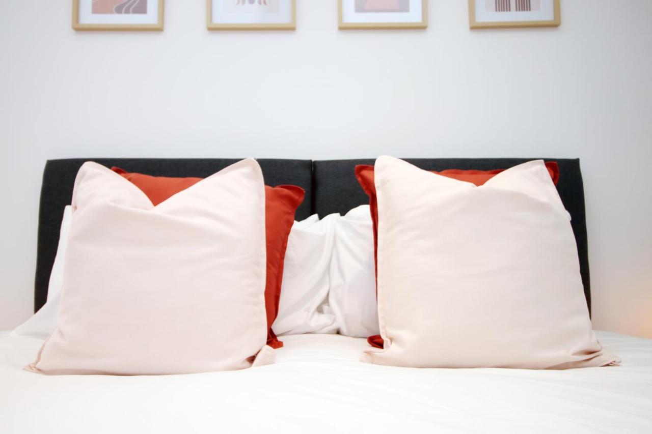 No 49 City Apartments, Perfect For Business And Leisure Stays, 10 Min Drive Into City Centre, Easy Access To Local Transport, 1Br And 2Br Available, Free Parking Кардиф Екстериор снимка